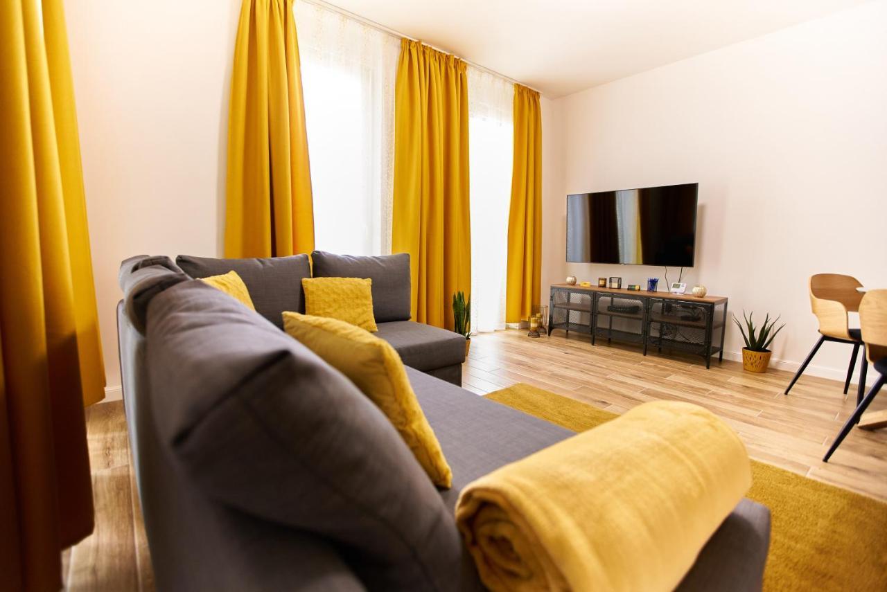 Starlight Bronze Szeged- Exclusive Exterior foto