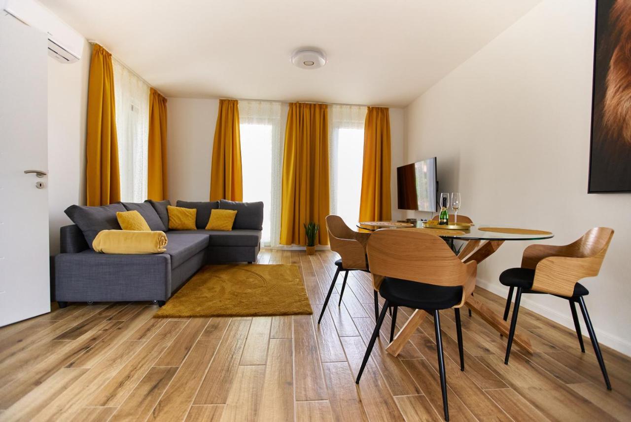 Starlight Bronze Szeged- Exclusive Exterior foto